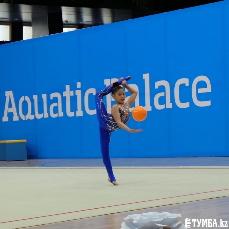 Қынаптың заттармен порно мастурбациясы